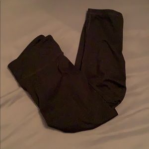 Black Capri leggings